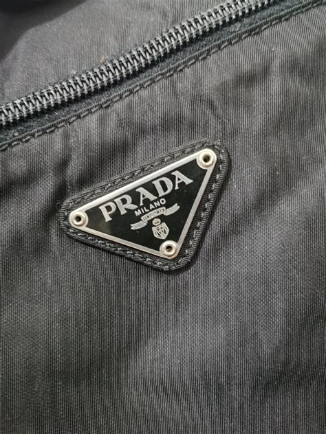 prada opti zipper